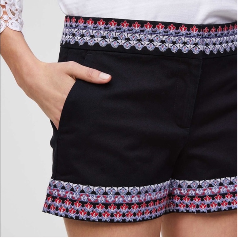 LOFT Black Border Embroidered Riviera Shorts NWOT | size 6